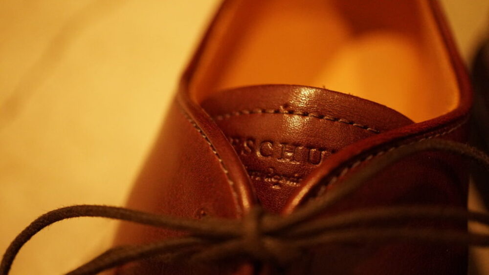 エシュン革靴