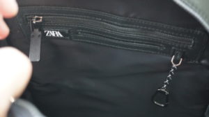 ZARA スマートベーシックバックパック